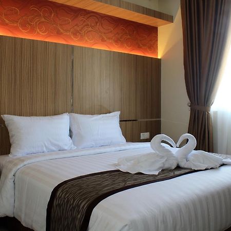 Duri Amadeo Hotel מראה חיצוני תמונה