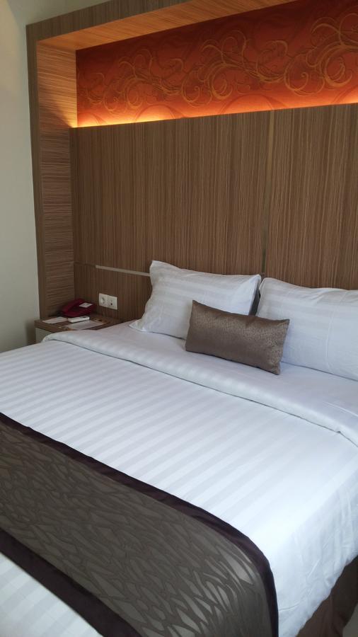Duri Amadeo Hotel מראה חיצוני תמונה